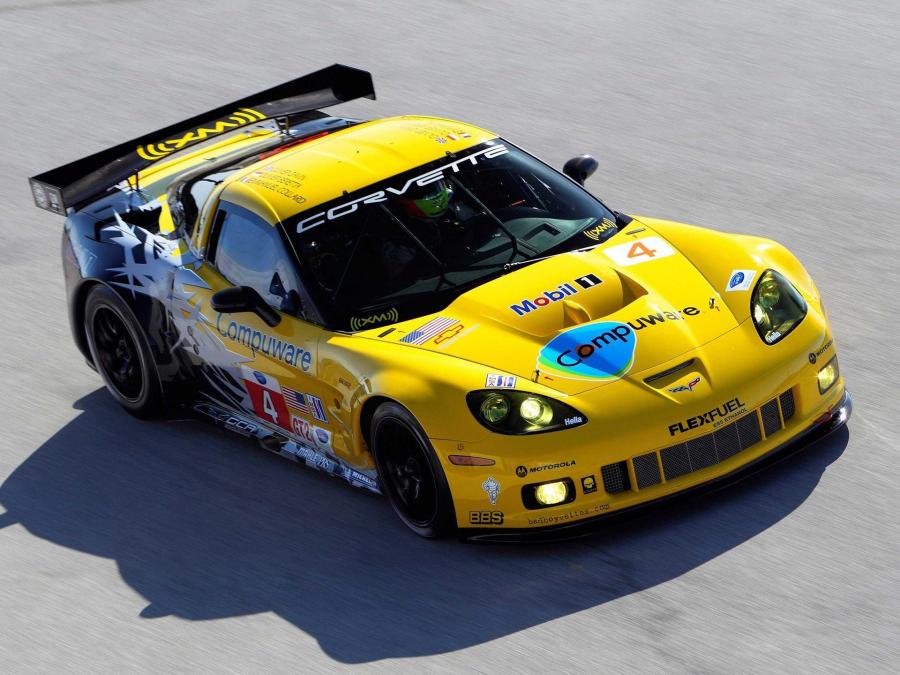  Chevrolet Corvette C6.R GT2 2010 года  (фото 16 из 16)
